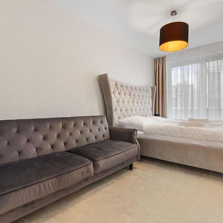 Apartamento Lam Jegeho Alej - Jacuzzi - Free Parking Bratislava Exterior foto