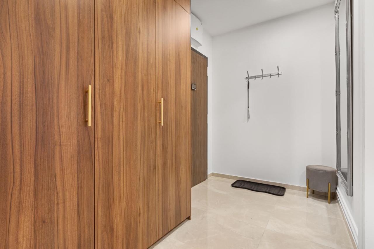 Apartamento Lam Jegeho Alej - Jacuzzi - Free Parking Bratislava Exterior foto